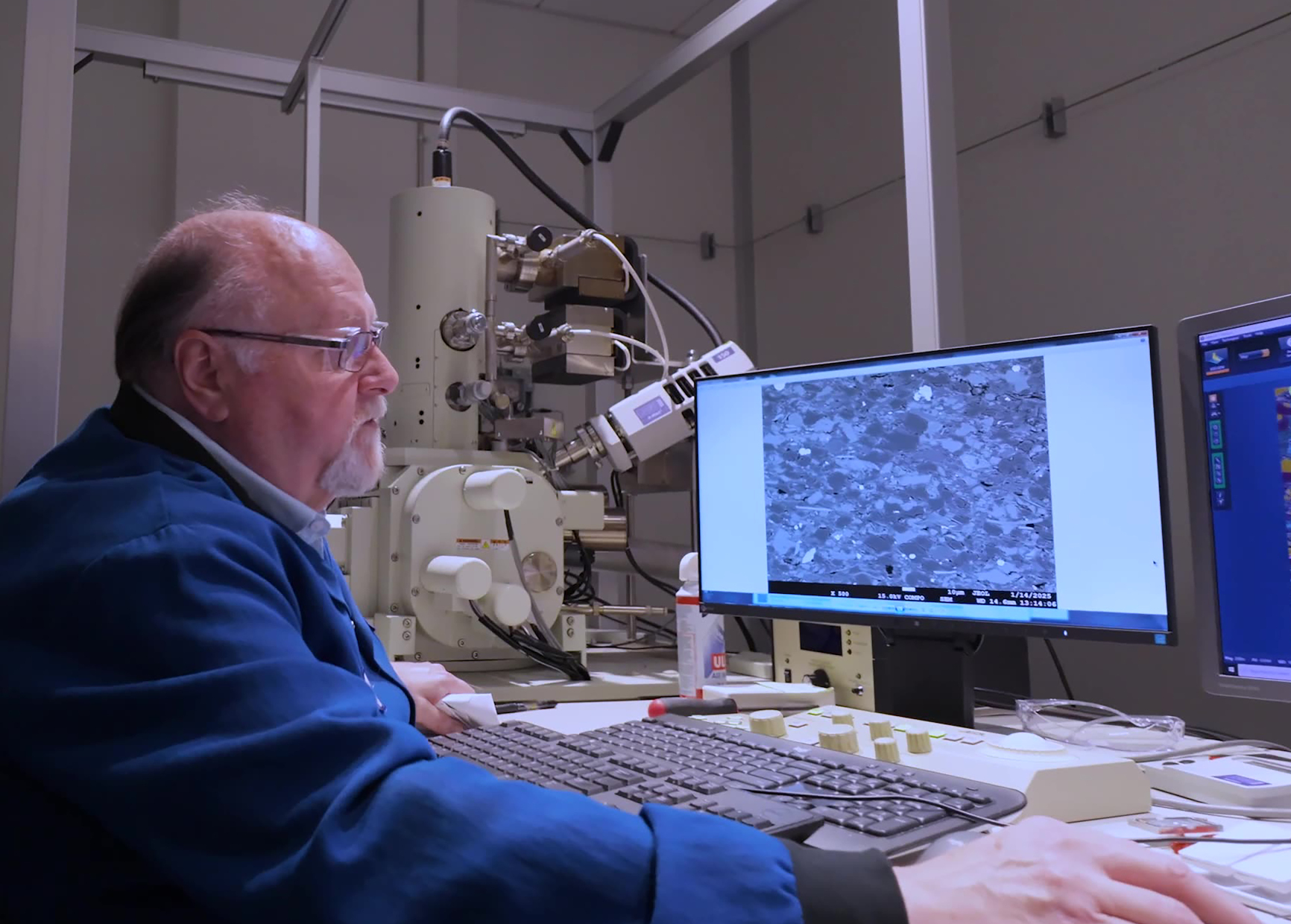 Worker in lab